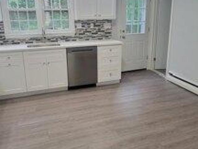house with 4 bedroom, North Branford CT ES105477801