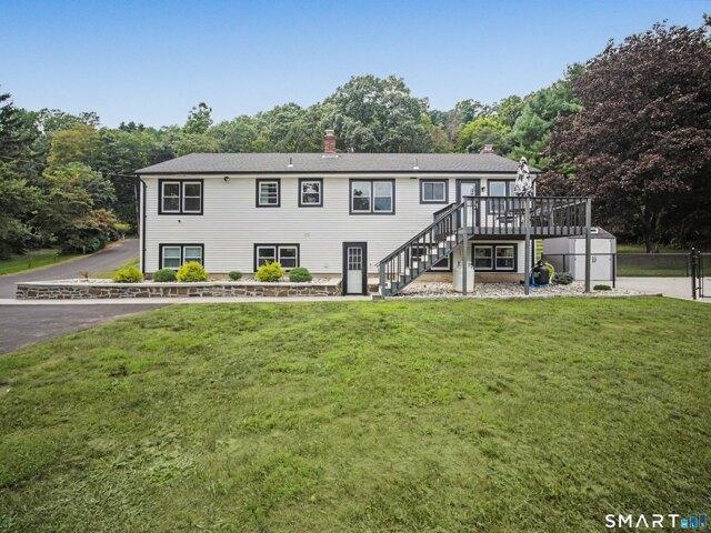 house with 4 bedroom, North Branford CT ES105552539