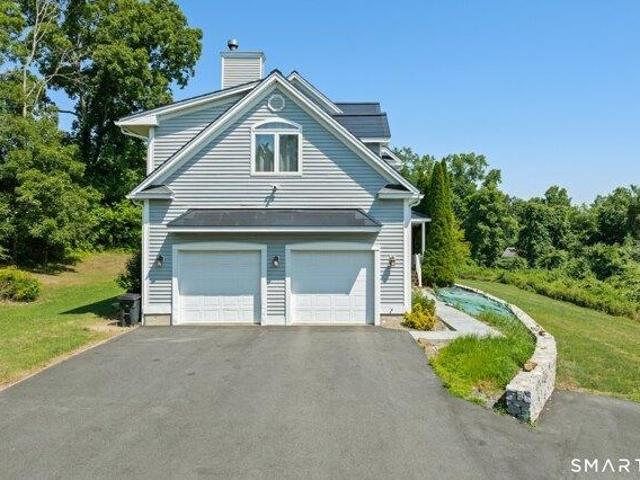house with 4 bedroom, North Haven CT ES105478689