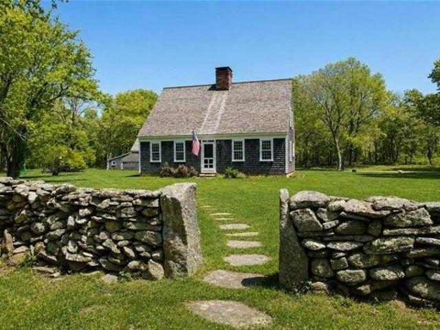 house with 4 bedroom, North Kingstown RI ES105515015