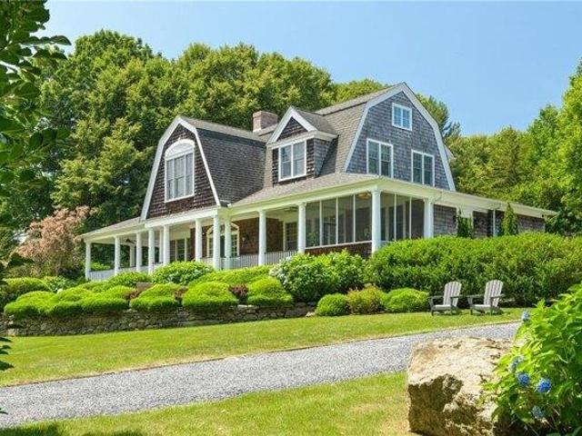 house with 4 bedroom, North Kingstown RI ES105551302