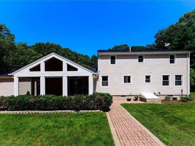 house with 4 bedroom, North Kingstown RI ES105696336