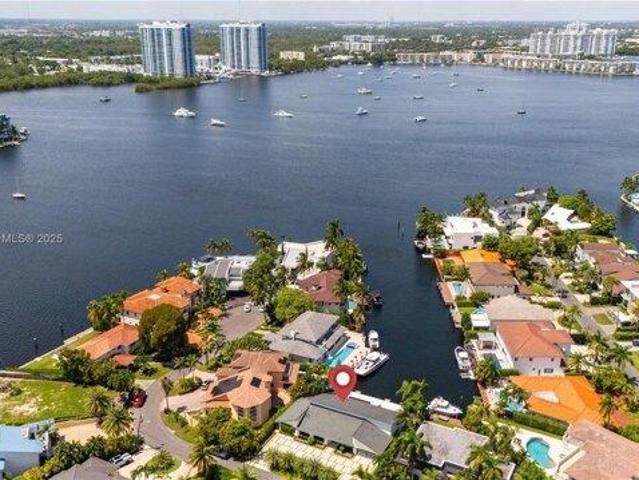 house with 4 bedroom, North Miami Beach FL DS103500735