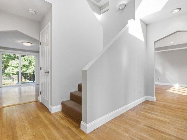 house with 4 bedroom, North Reading MA ES105497389