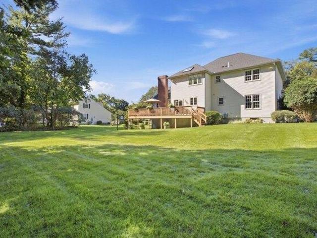 house with 4 bedroom, North Reading MA ES105575184