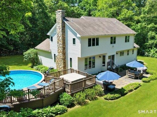 house with 4 bedroom, North Stonington CT DS103434500