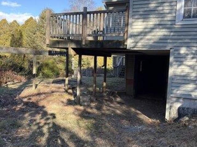 house with 4 bedroom, North Stonington CT ES105442231