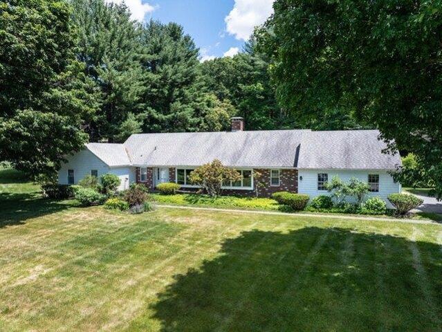 house with 4 bedroom, Northampton MA ES105475323