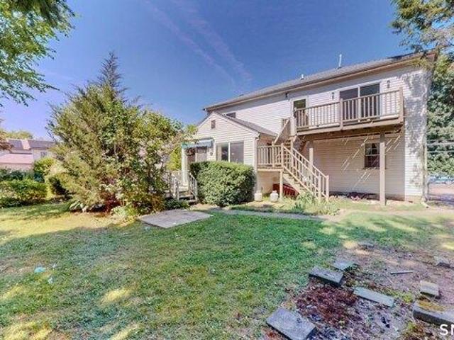 house with 4 bedroom, Norwalk CT ES104760517
