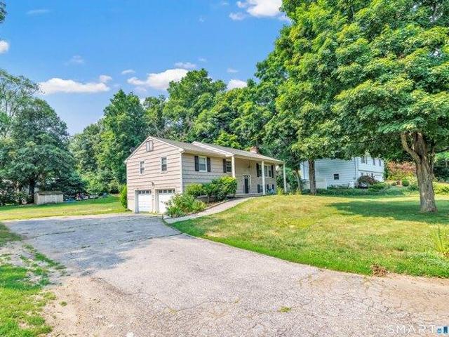 house with 4 bedroom, Norwalk CT ES104835858
