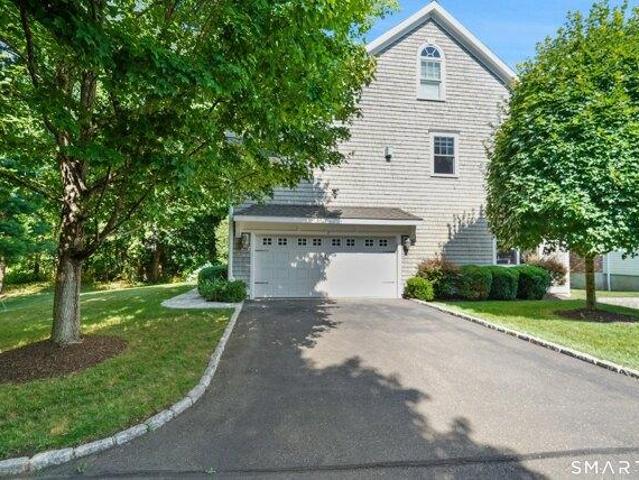 house with 4 bedroom, Norwalk CT ES104832148