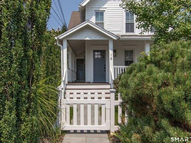 house with 4 bedroom, Norwalk CT ES105511926