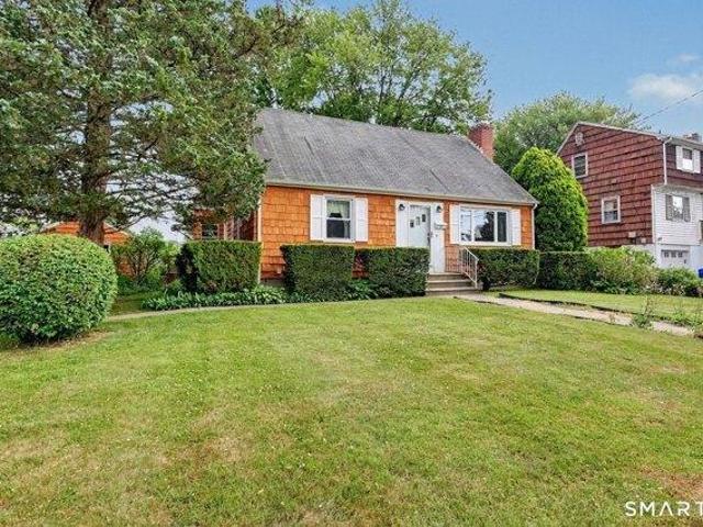 house with 4 bedroom, Norwalk CT ES105559747