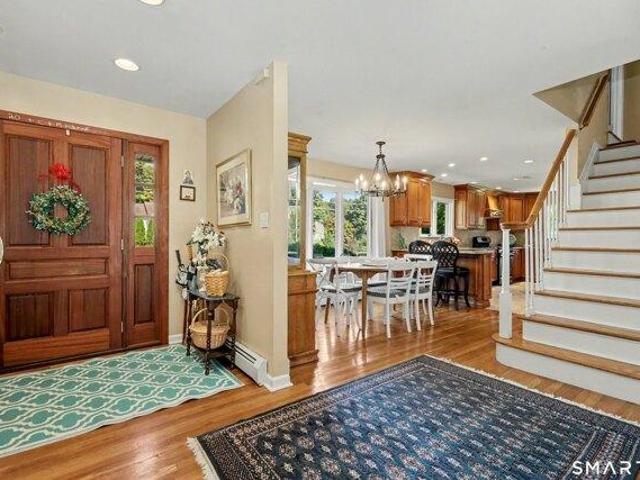 house with 4 bedroom, Norwalk CT ES105562574