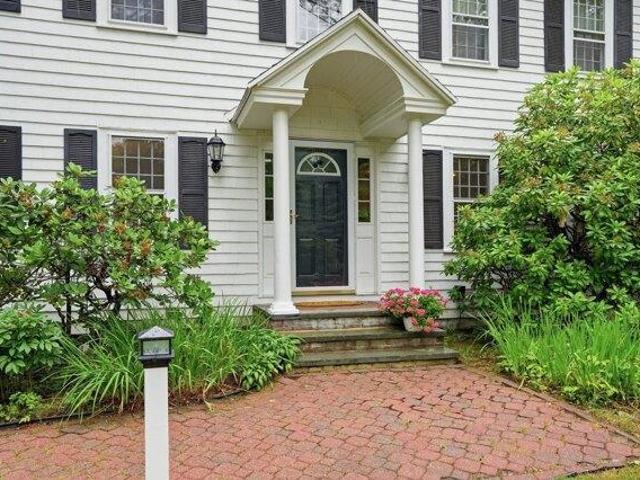 house with 4 bedroom, Norwell MA ES105535618