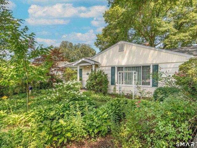 house with 4 bedroom, Norwich CT ES105577213