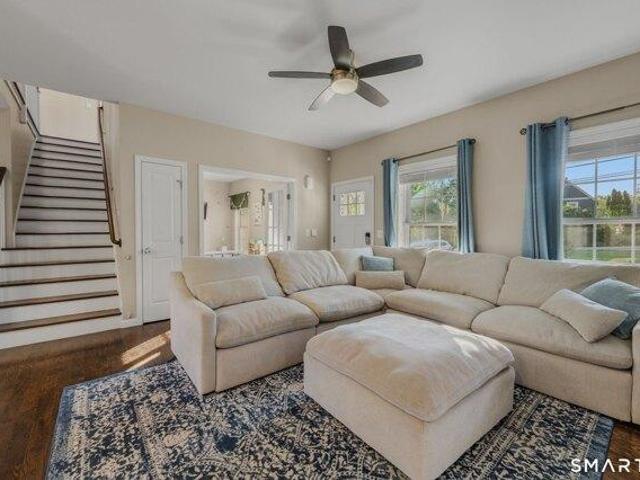 house with 4 bedroom, Norwich CT ES105650293