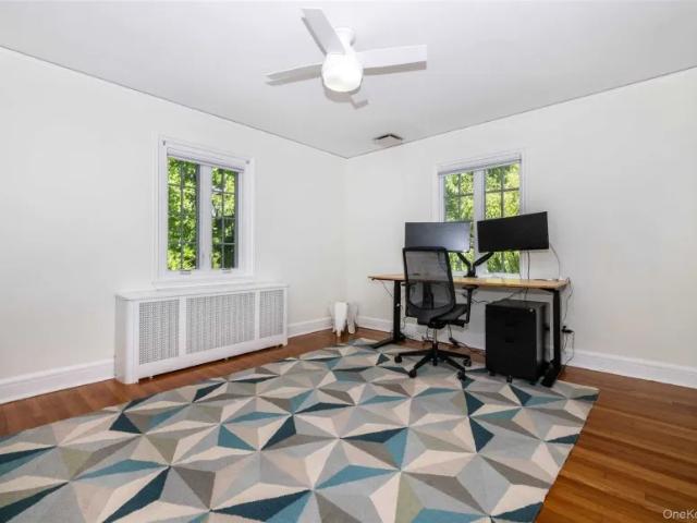house with 4 bedroom, NY NY DLS102752845