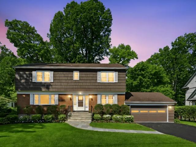 house with 4 bedroom, NY NY DLS102770955