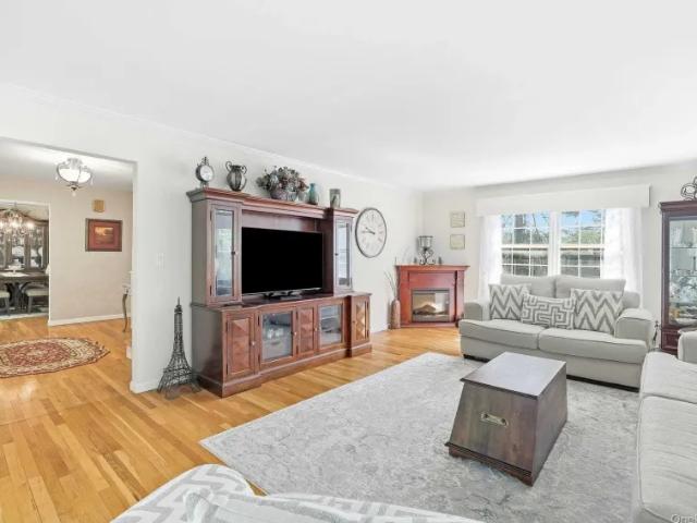 house with 4 bedroom, NY NY ES102715618