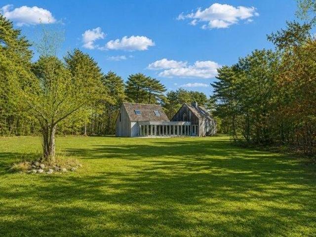 house with 4 bedroom, Oak Bluffs MA ES105614996