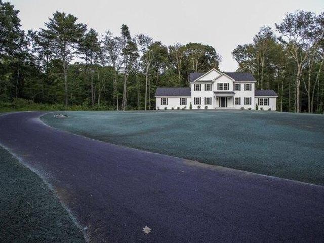 house with 4 bedroom, Oakham MA ES105352645