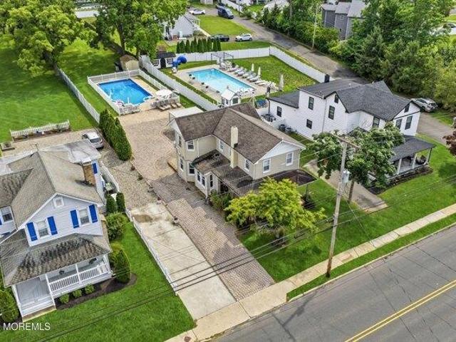 house with 4 bedroom, Oakhurst NJ ES105207797