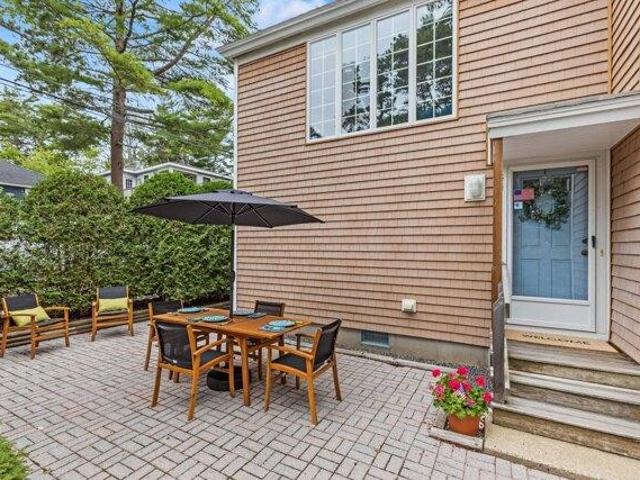 house with 4 bedroom, Old Orchard Beach ME ES105749225