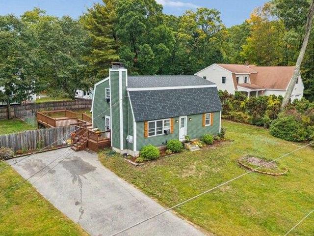 house with 4 bedroom, Old Orchard Beach ME ES105788978
