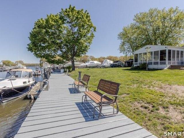 house with 4 bedroom, Old Saybrook CT ES104921823