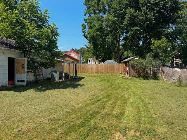 house with 4 bedroom, Oneonta NY ES104904390