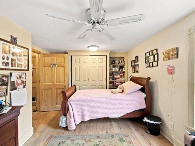 house with 4 bedroom, Orange MA ES105442925