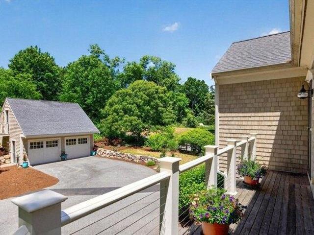 house with 4 bedroom, Orleans MA ES104809686