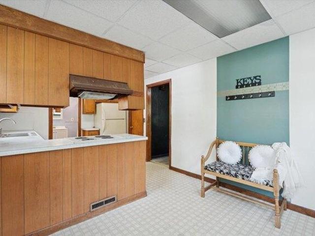 house with 4 bedroom, Owosso MI ES103500645