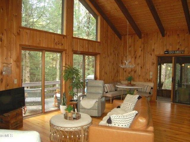 house with 4 bedroom, Otis MA ES105439029