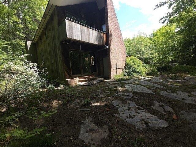 house with 4 bedroom, Pelham MA ES104482252