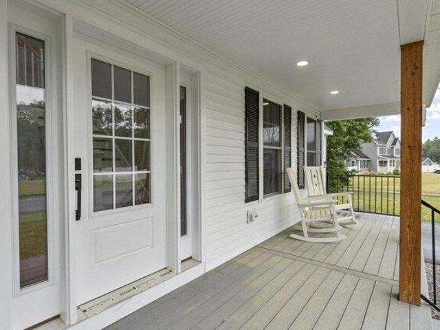 house with 4 bedroom, Pepperell MA ES104078681
