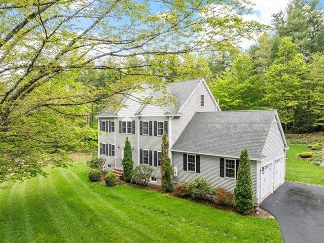 house with 4 bedroom, Pepperell MA ES105400783