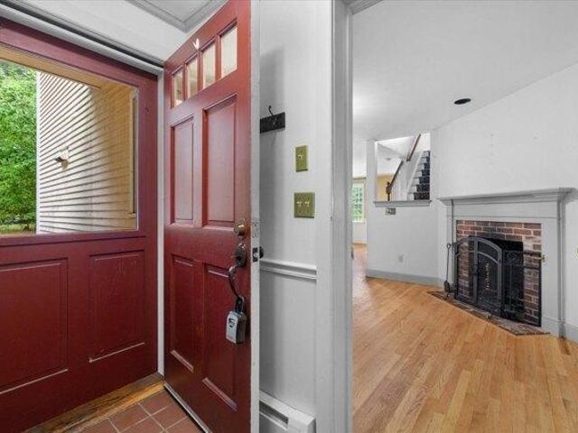 house with 4 bedroom, Pepperell MA ES105415424