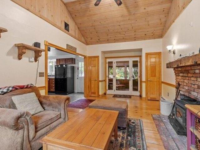 house with 4 bedroom, Pepperell MA ES105559896