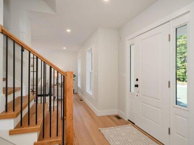 house with 4 bedroom, Peterborough NH ES105885842