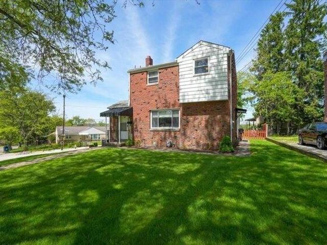 house with 4 bedroom, Pittsburgh PA DS103621835