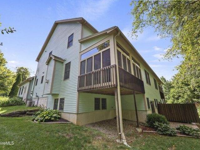 house with 4 bedroom, Pittsfield MA ES104538999