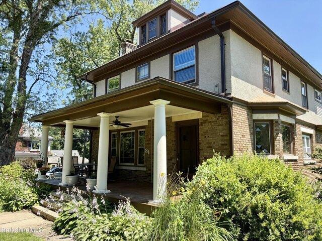 house with 4 bedroom, Pittsfield MA ES105255272