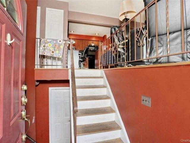 house with 4 bedroom, Pomona NY ES105204487