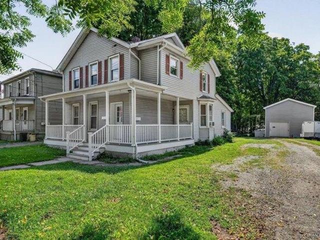 house with 4 bedroom, Port Jervis NY ES105287709