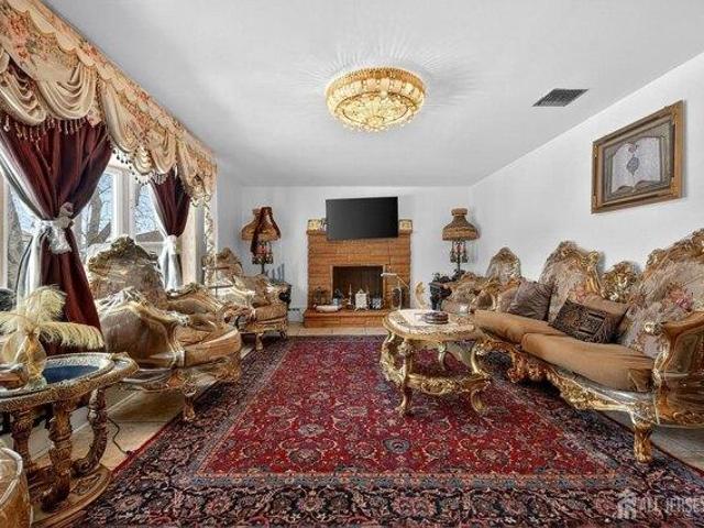 house with 4 bedroom, Port Reading NJ ES105575397
