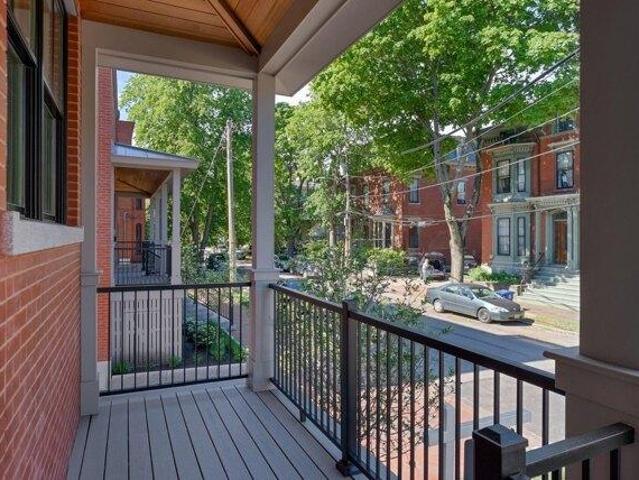 house with 4 bedroom, Portland ME ES105726674