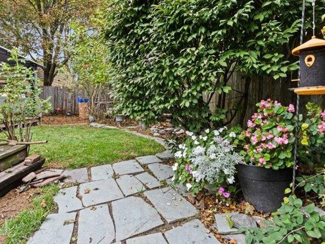 house with 4 bedroom, Portland ME ES105872915