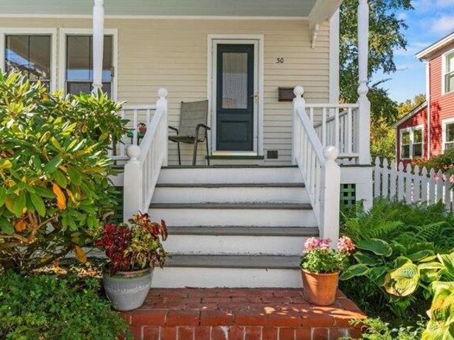 house with 4 bedroom, Portland ME ES105885697